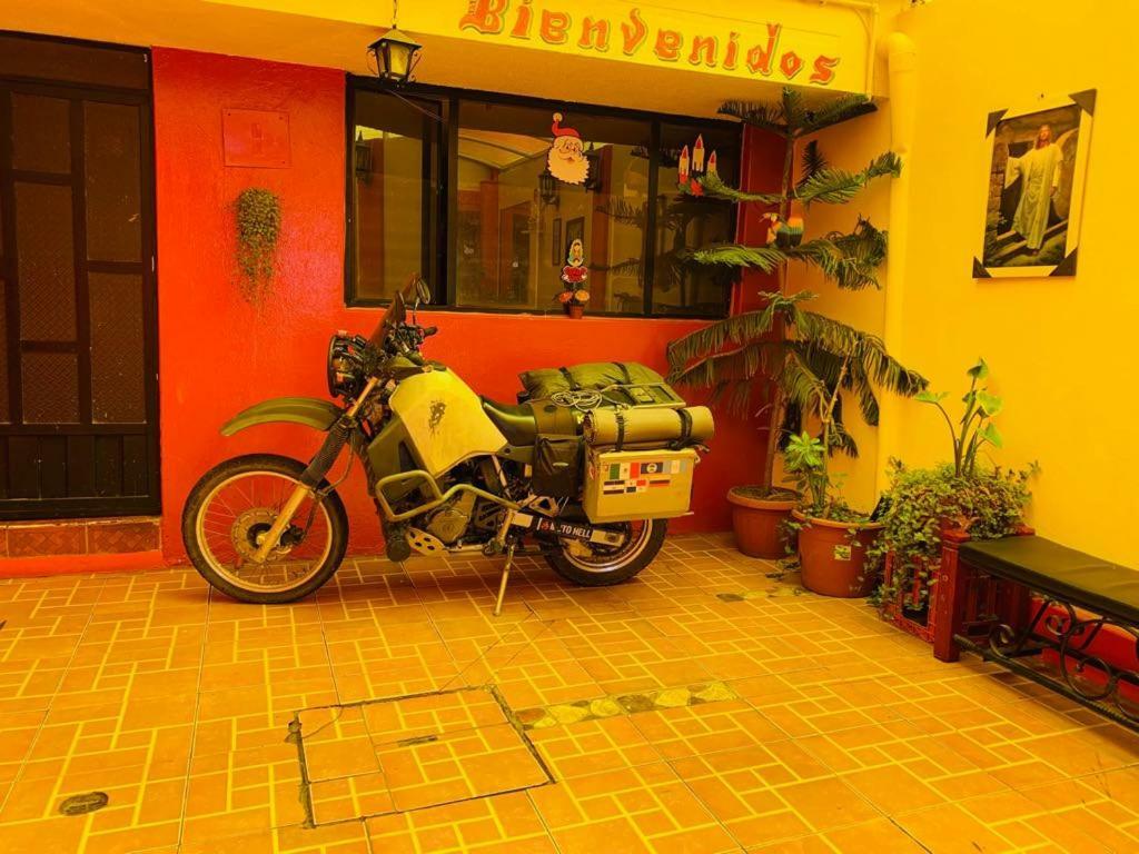 Hostal Rosita 拉塔昆加 外观 照片
